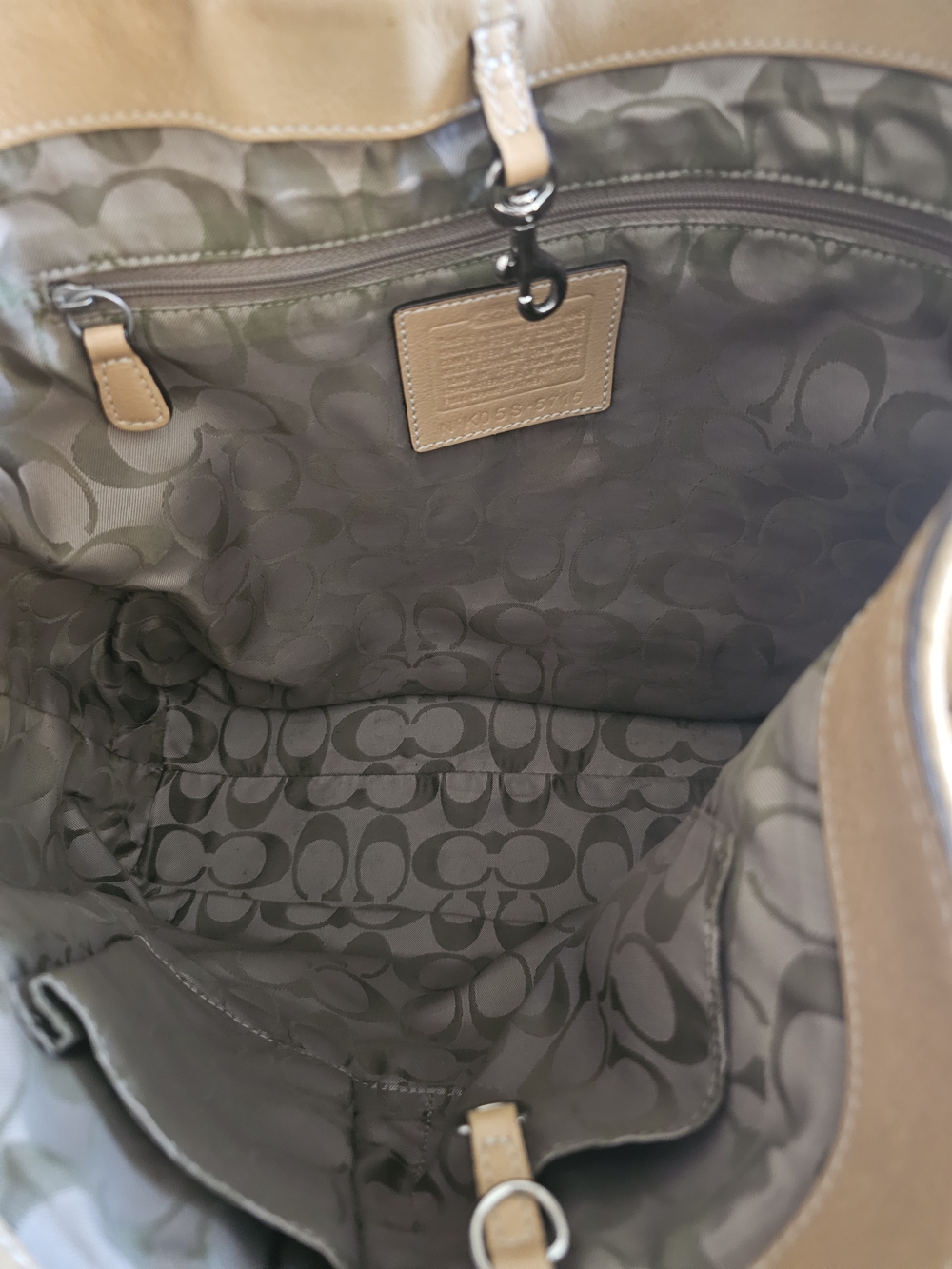Coach Pebbled Leather Shoulder Bag in Beige - Picture 5 of 8
